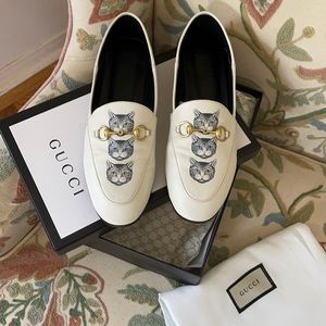 White cat loafers size 39/ US 8